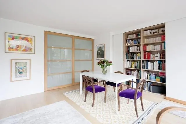 Beautiful Centre In Garden * Párizs