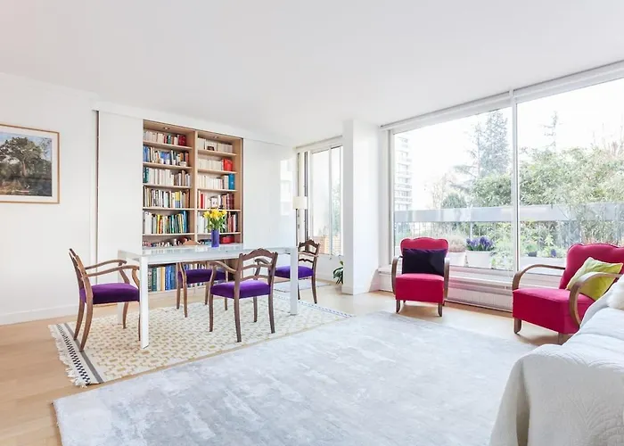 Beautiful Centre In Garden Apartman Párizs